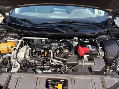 Used 2021 Nissan Rogue S AWD/4WD image 24