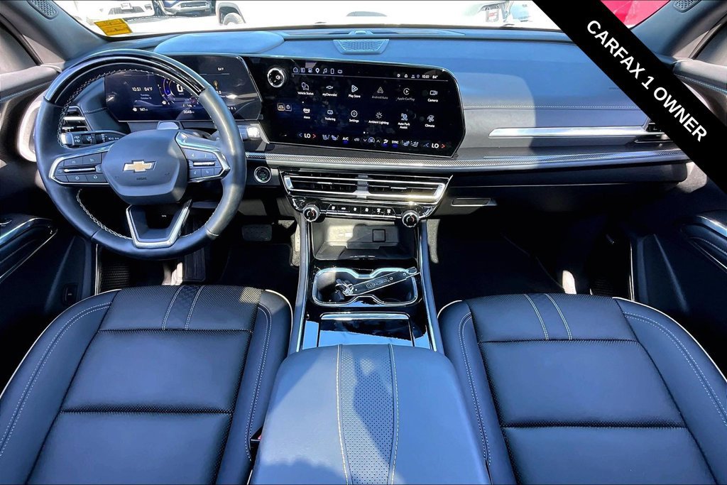 Used 2025 Chevrolet Traverse High Country FWD image 5