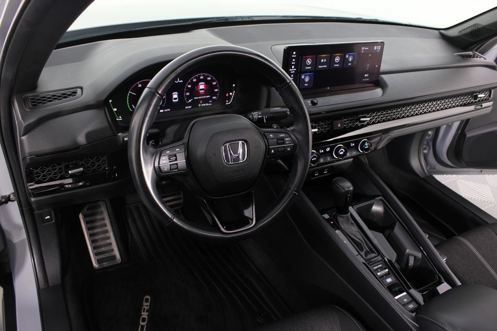 Used 2023 Honda Accord Sport image 8