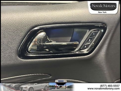 Used 2022 Dodge Durango R/T AWD/4WD image 13