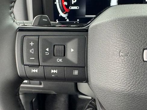 New 2026 Nissan Rogue Platinum AWD/4WD image 22