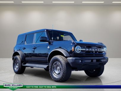 Certified 2025 Ford Bronco Outer Banks w/ Sasquatch Package