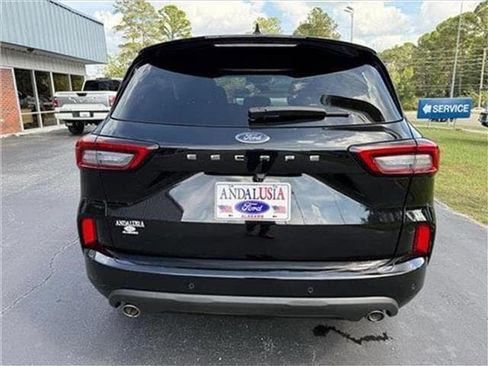 Used 2024 Ford Escape ST-Line w/ Tech Pack #1 FWD image 42