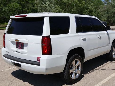Used 2017 Chevrolet Tahoe LS w/ Skid Plate Package AWD/4WD image 5