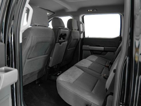 Used 2022 Ford F150 XLT image 32