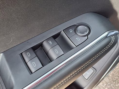 Certified 2025 GMC Acadia Elevation image 21