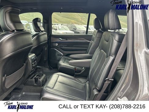 Used 2021 Jeep Grand Cherokee L Overland w/ Luxury Tech Group IV AWD/4WD image 15