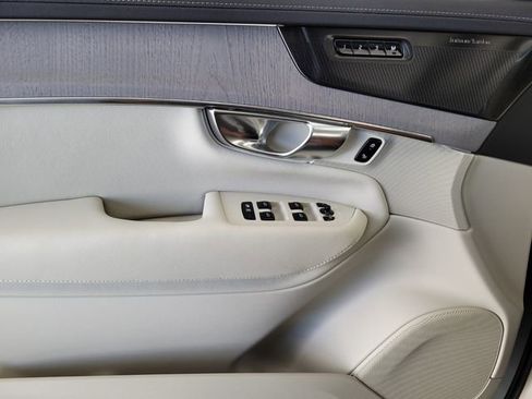 New 2026 Volvo XC90 B6 Ultra w/ Protection Package AWD/4WD image 23