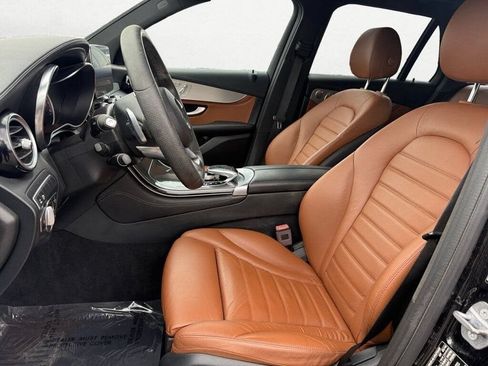 Used 2019 Mercedes-Benz GLC 43 AMG 4MATIC image 9