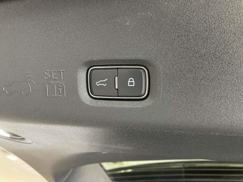 Certified 2025 Lincoln Navigator Reserve image 15