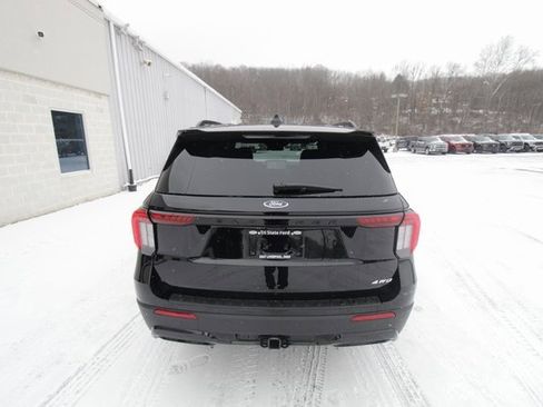 New 2026 Ford Explorer ST-Line image 13
