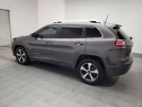 Used 2019 Jeep Cherokee Limited FWD image 3