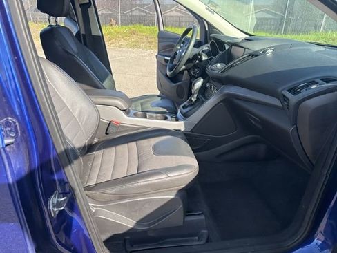 Used 2015 Ford Escape SE w/ SE Chrome Package image 14