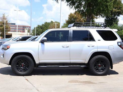 Used 2023 Toyota 4Runner SR5 Premium w/ Moonroof Package RWD image 3