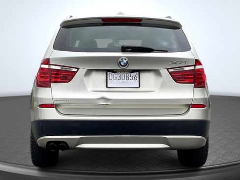 Used 2011 BMW X3 xDrive28i image 4