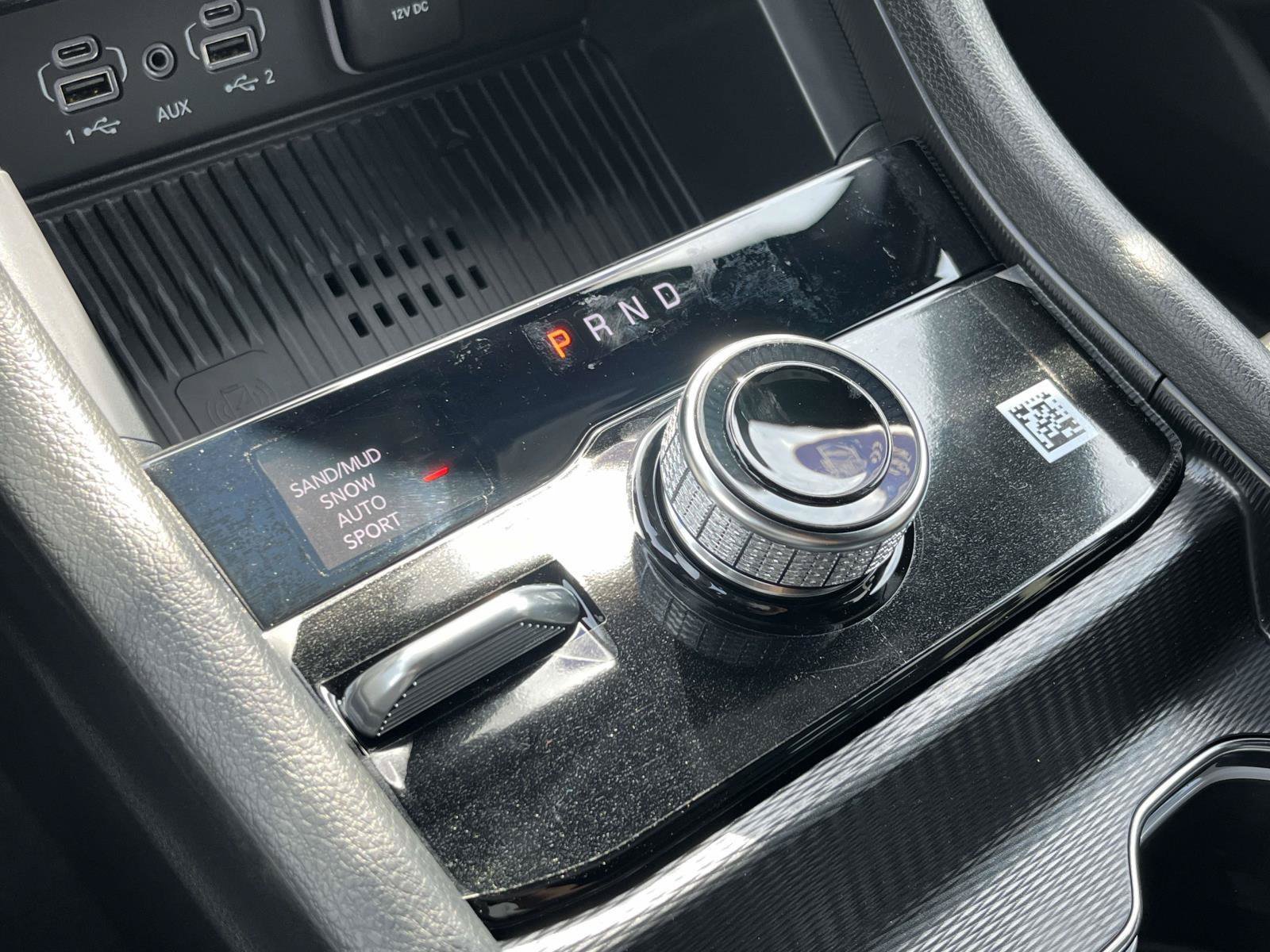 New 2026 Jeep Grand Cherokee Altitude AWD/4WD image 16