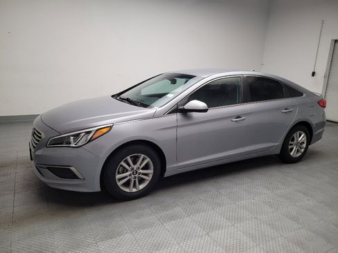 Used 2017 Hyundai Sonata ECO FWD image 2