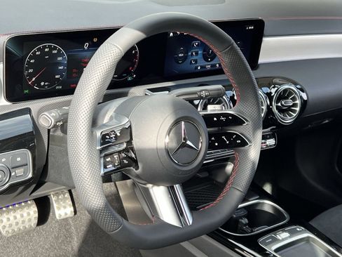 New 2026 Mercedes-Benz CLA 250 4MATIC image 14