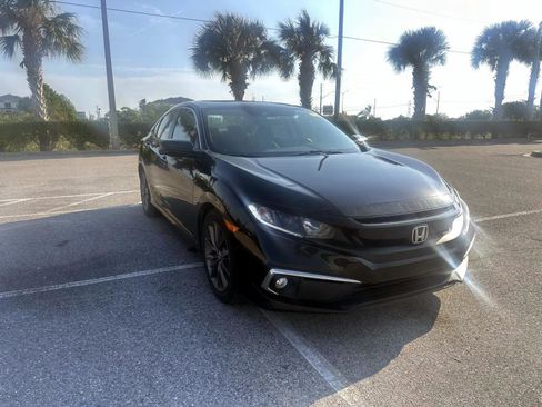 Used 2021 Honda Civic EX image 10