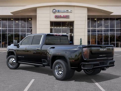 New 2026 GMC Sierra 3500 Denali Ultimate w/ LPO, Black Badging Package AWD/4WD image 3
