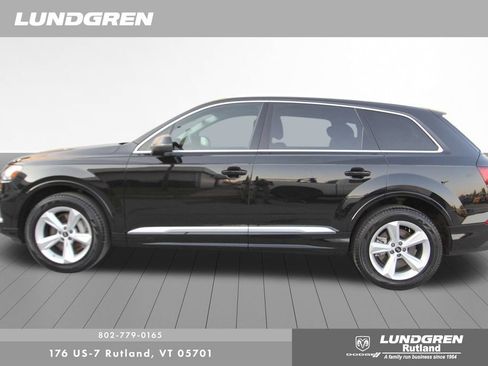 Used 2023 Audi Q7 3.0T Premium AWD/4WD image 9