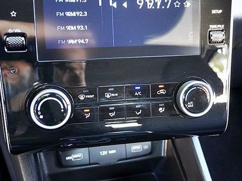 Certified 2024 Hyundai Tucson SE image 27