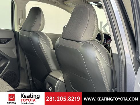 Used 2024 Subaru Crosstrek 2.0i Premium AWD/4WD image 19