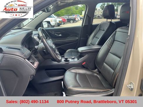 Used 2022 GMC Terrain AT4 w/ Infotainment Package II AWD/4WD image 11