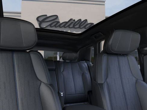 New 2026 Cadillac Lyriq Sport w/ LPO, Bronce Accent Package AWD/4WD image 24