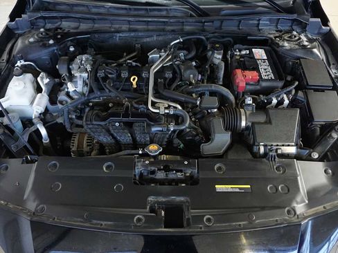 Used 2023 Nissan Altima 2.5 SV image 13
