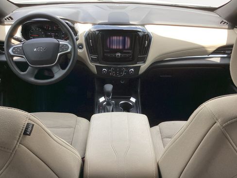 Used 2023 Chevrolet Traverse LS w/ Midnight/Sport Edition FWD image 4