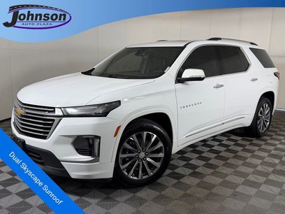 Used 2023 Chevrolet Traverse Premier