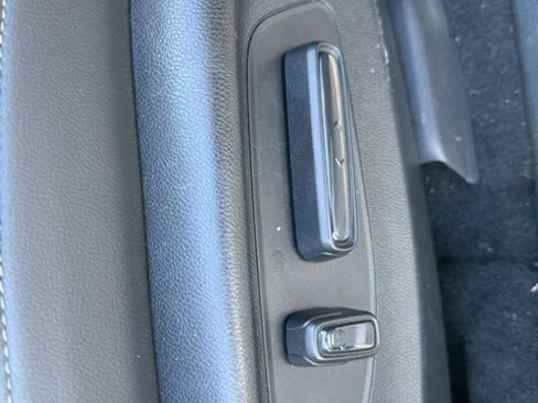 Used 2025 Honda CR-V EX-L image 27