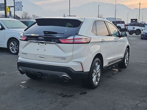 Used 2019 Ford Edge Titanium w/ Cold Weather Package image 3