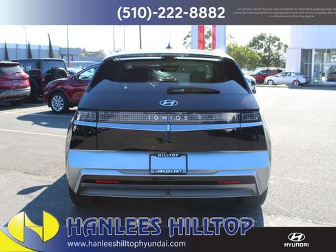Used 2025 Hyundai Ioniq 5 Limited image 8