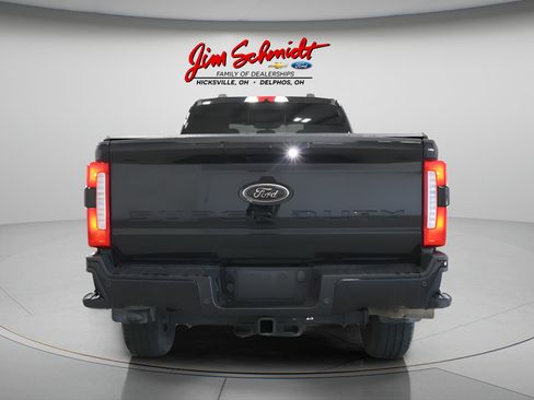Used 2024 Ford F250 Lariat w/ Lariat Ultimate Package AWD/4WD image 5