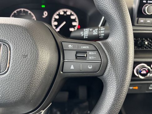 Used 2025 Honda CR-V LX image 12