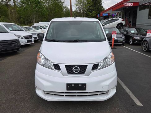 Used 2020 Nissan NV200 S FWD image 2