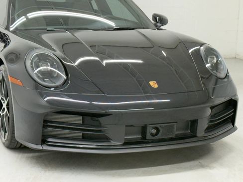 Used 2025 Porsche 911 Carrera image 39