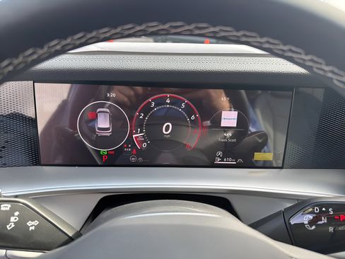 New 2026 Volkswagen Tiguan SE AWD/4WD image 15