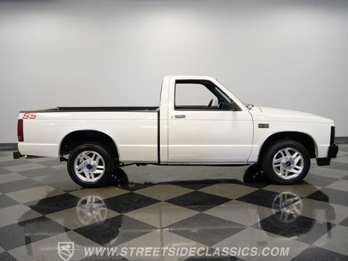 Used 1989 GMC S15 Pickup 2WD Regular Cab image 15