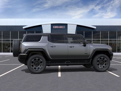 New 2026 GMC Hummer EV 3X w/ Carbon Fiber Edition Package image 6