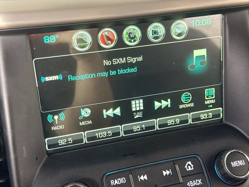 Used 2017 GMC Acadia Denali w/ Technology Package AWD/4WD image 30