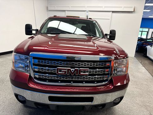 Used 2013 GMC Sierra 2500 SLT w/ SLT Convenience Package image 2
