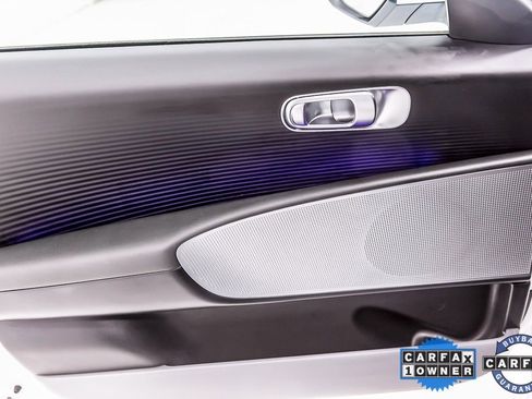 Used 2025 Hyundai Ioniq 6 SEL image 25