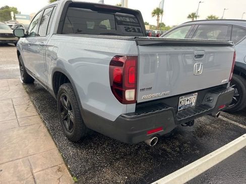 Used 2023 Honda Ridgeline Black Edition image 5