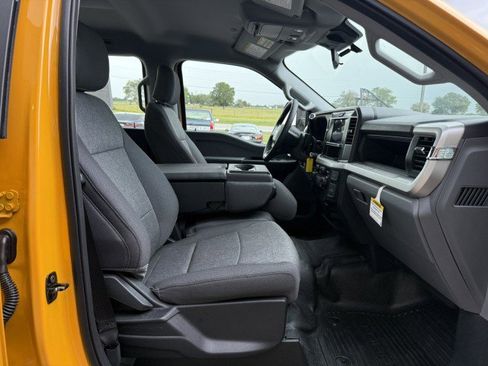 Used 2025 Ford F250 XL w/ 360-Degree Camera Package image 8