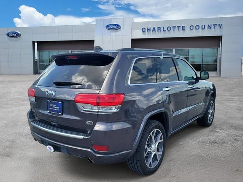 Used 2019 Jeep Grand Cherokee Overland AWD/4WD image 5