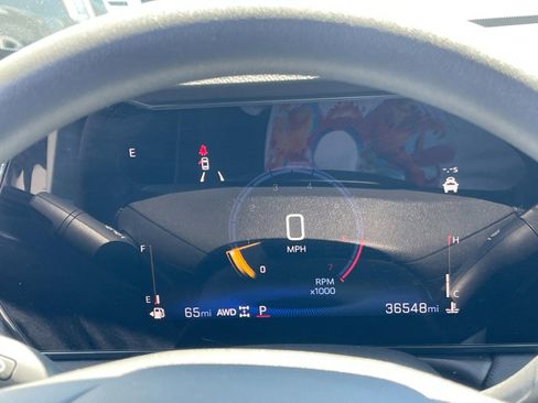 Used 2025 Chevrolet TrailBlazer LT AWD/4WD image 28