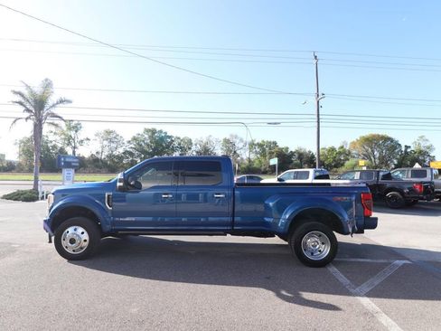 Used 2022 Ford F450 Platinum w/ FX4 Off-Road Package image 8